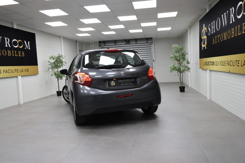 PEUGEOT 208 I 2012