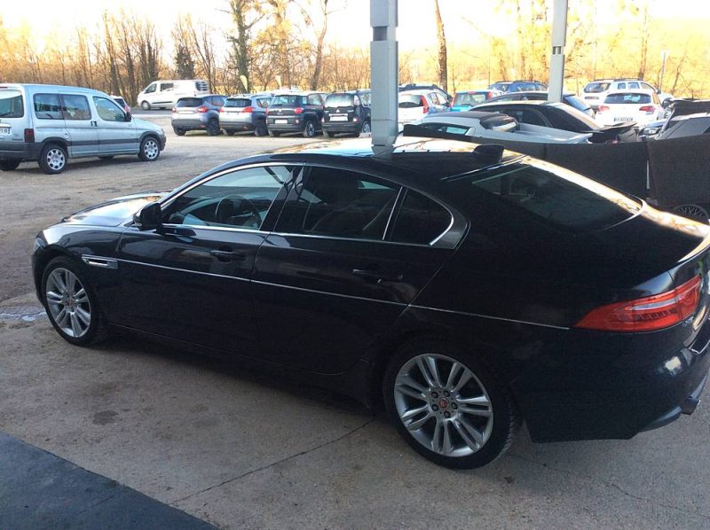 JAGUAR XE 2017 240CV AWD 4 ROUES MOTRICES 