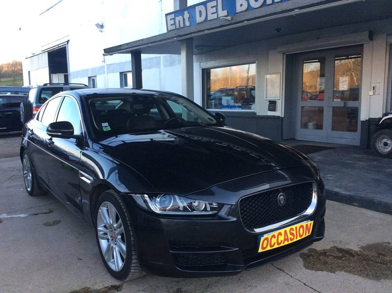 JAGUAR XE 2017 240CV AWD 4 ROUES MOTRICES 