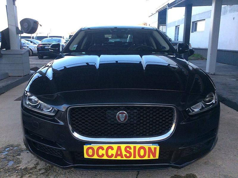JAGUAR XE 2017 240CV AWD 4 ROUES MOTRICES 