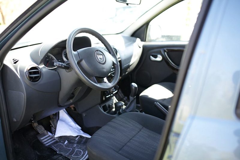 DACIA DUSTER 2011 1.6 105CV 6CV 4X2 BIOETHANOL D ORIGINE  12MOIS GARANTIE 