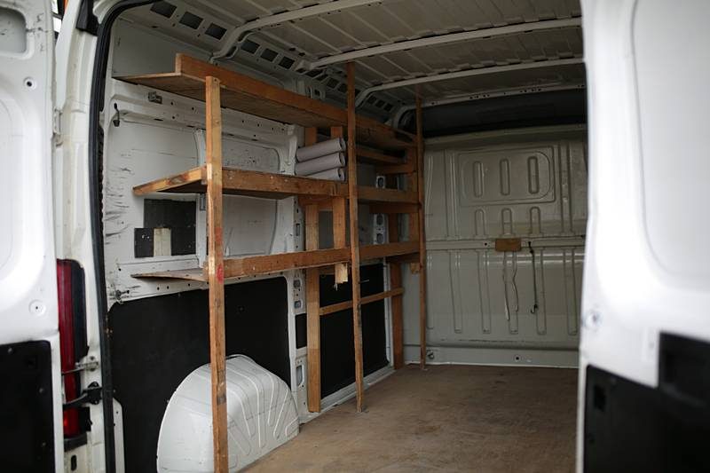 CITROEN JUMPER 1ERE MAIN   AVEC POSSIBILITE D'AJOUTER PUPITRE PORTE VERRE ET MENUISERIE