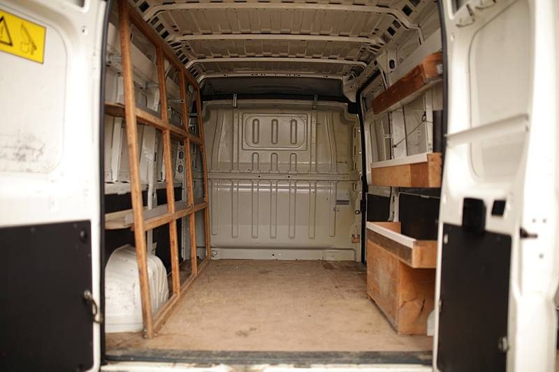 CITROEN JUMPER 2018 1ERE MAIN AVEC PUPITRE PORTE VERRE GALERIE 