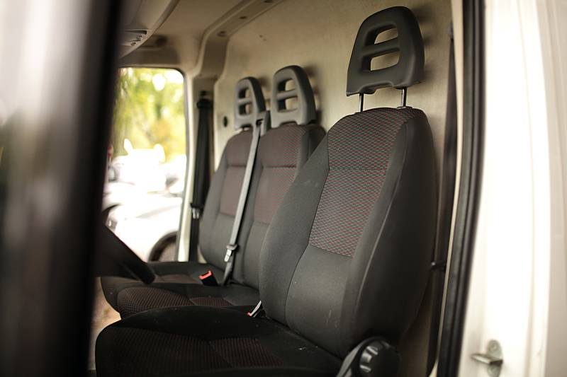 CITROEN JUMPER 2018 1ERE MAIN AVEC PUPITRE PORTE VERRE GALERIE 