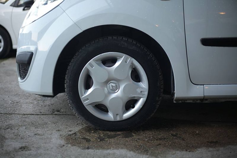 RENAULT TWINGO 2009 AUTOMATIQUE 2 PLACES