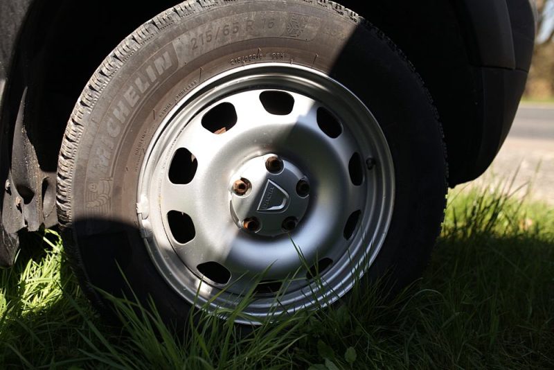 DACIA DUSTER 4X4 105CH 1.6 ESSENCE 12 MOIS GARANTIE CRITAIR 1