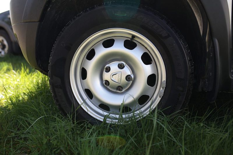 DACIA DUSTER 4X4 105CH 1.6 ESSENCE 12 MOIS GARANTIE CRITAIR 1