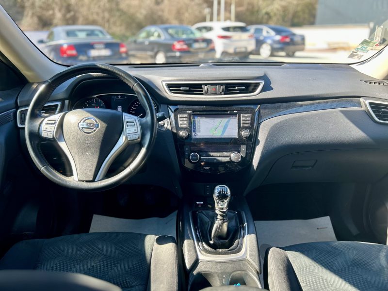 NISSAN X-TRAIL 2016