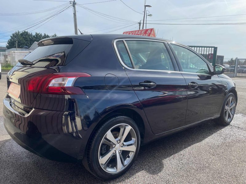 PEUGEOT 308 ALLURE EAT6 BOITE AUTO 1.2 THP - 130CV CRIT'AIR 1