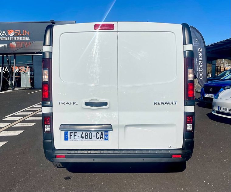 Renault TRAFIC Cabine Approfondie 6 places L1h1 - 37 500 Km - 23 450 euros - Pas de TVA - Garantie 1