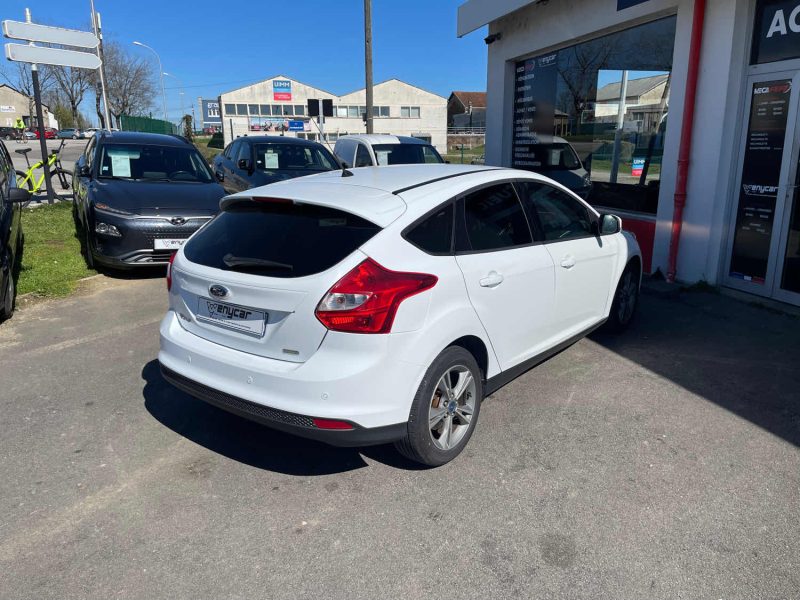 FORD FOCUS III Hatchback 1.0 SCTi 12V 100 ch EcoBoost GARANTIE 6 MOIS