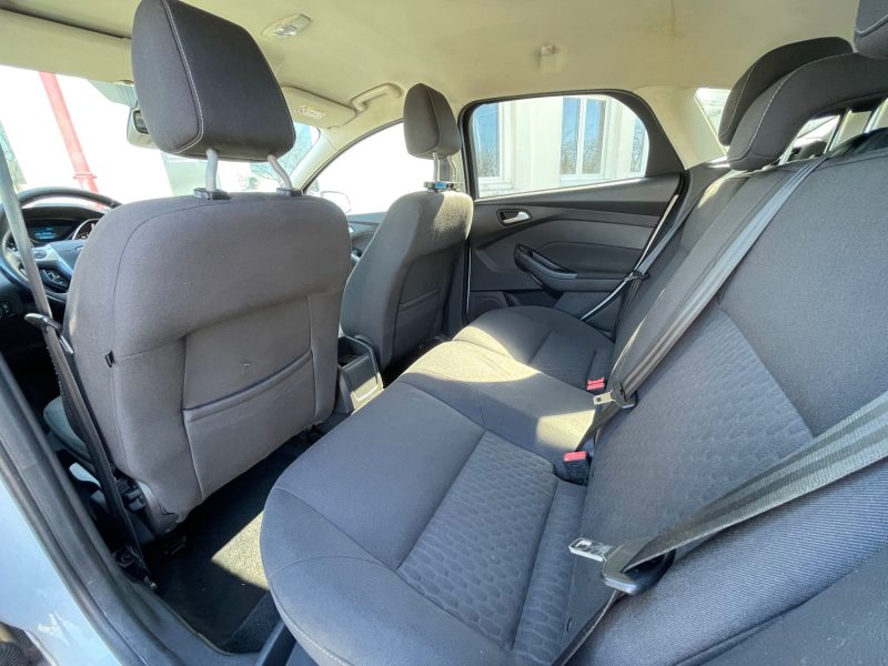 FORD FOCUS III Hatchback 1.0 SCTi 12V 100 ch EcoBoost GARANTIE 6 MOIS