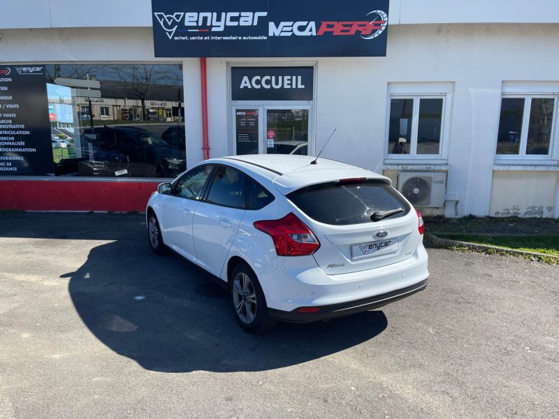FORD FOCUS III Hatchback 1.0 SCTi 12V 100 ch EcoBoost GARANTIE 6 MOIS