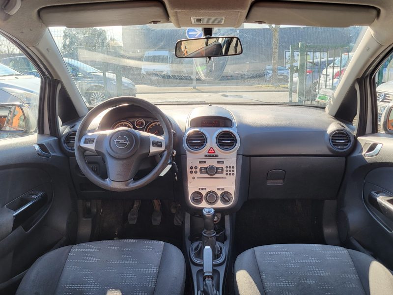OPEL CORSA 2011