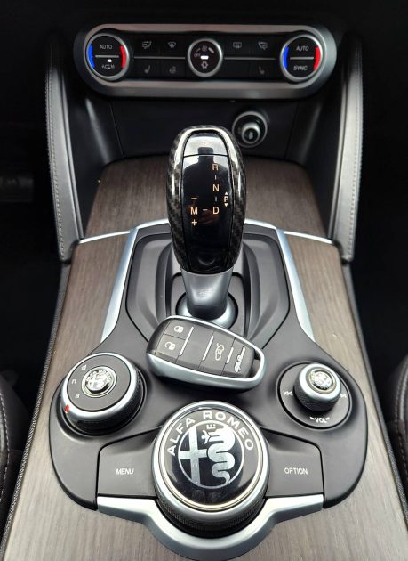 ALFA ROMEO STELVIO 2.0 TURBO 280 Q4 SPORT EDITION AT8*CUIR*CAMERA*