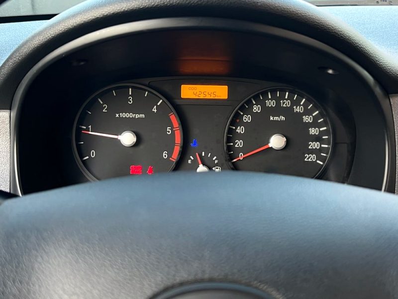 KIA RIO III 1.5 CRDI 110 Cv PREMIERE MAIN / 42 500 Kms CLIMATISATION BLUETOOTH - GARANTIE 1 AN