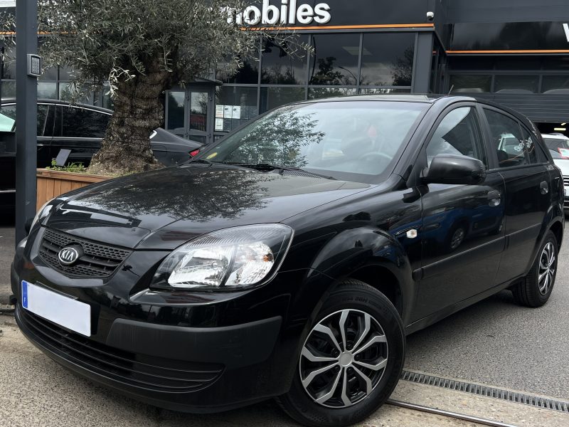KIA RIO III 1.5 CRDI 110 Cv PREMIERE MAIN / 42 500 Kms CLIMATISATION BLUETOOTH - GARANTIE 1 AN