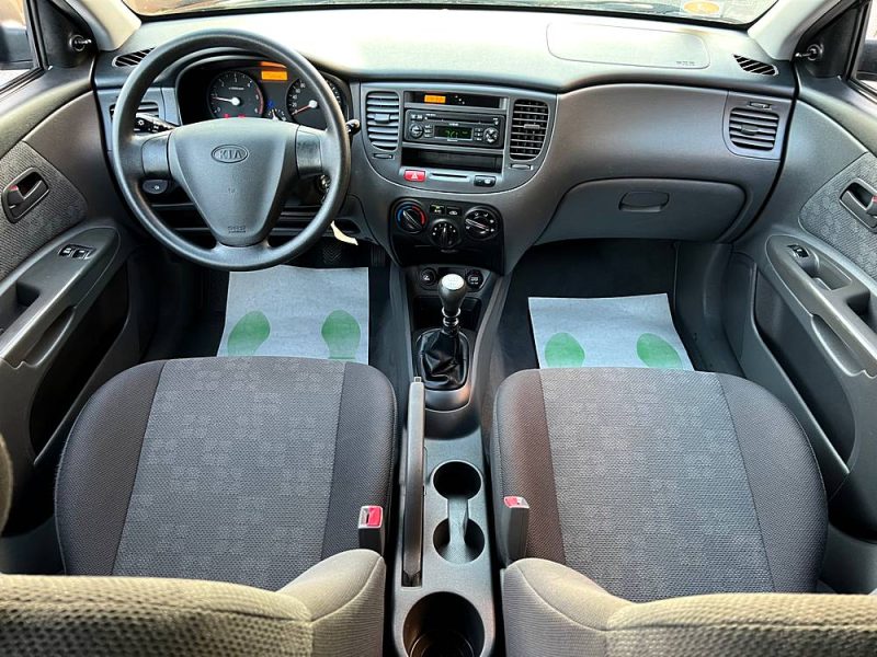 KIA RIO III 1.5 CRDI 110 Cv PREMIERE MAIN / 42 500 Kms CLIMATISATION BLUETOOTH - GARANTIE 1 AN