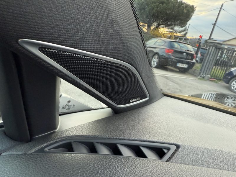 VOLKSWAGEN GOLF 7 R  2017