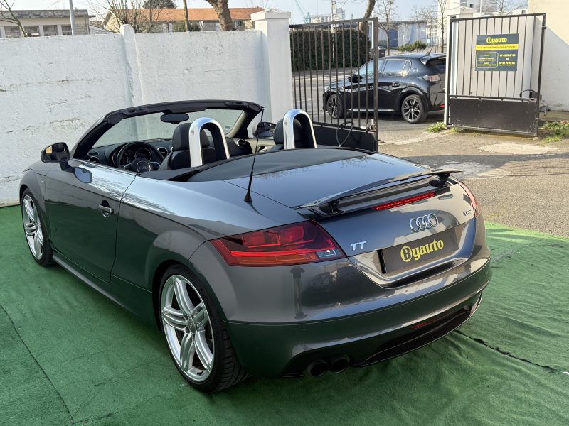 AUDI TT Roadster 2013