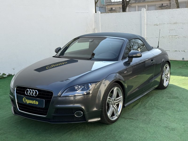 AUDI TT Roadster 2013
