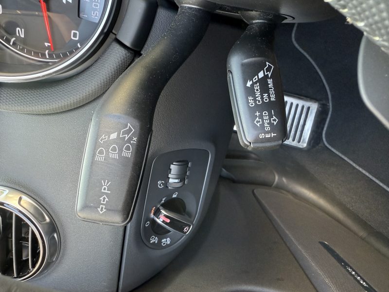 AUDI TT Roadster 2013