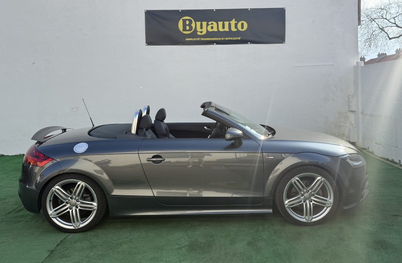 AUDI TT Roadster 2013