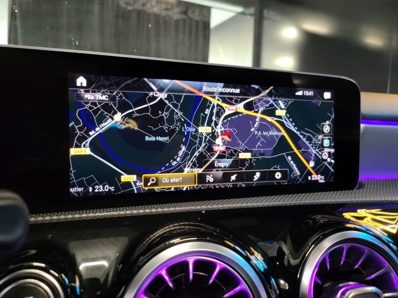 MERCEDES CLASSE A 180 d 116cv AMG LINE / SUIVI MERCEDES / SIEGES ELECTRIQUES / TOIT OUVRANT / CARPLA