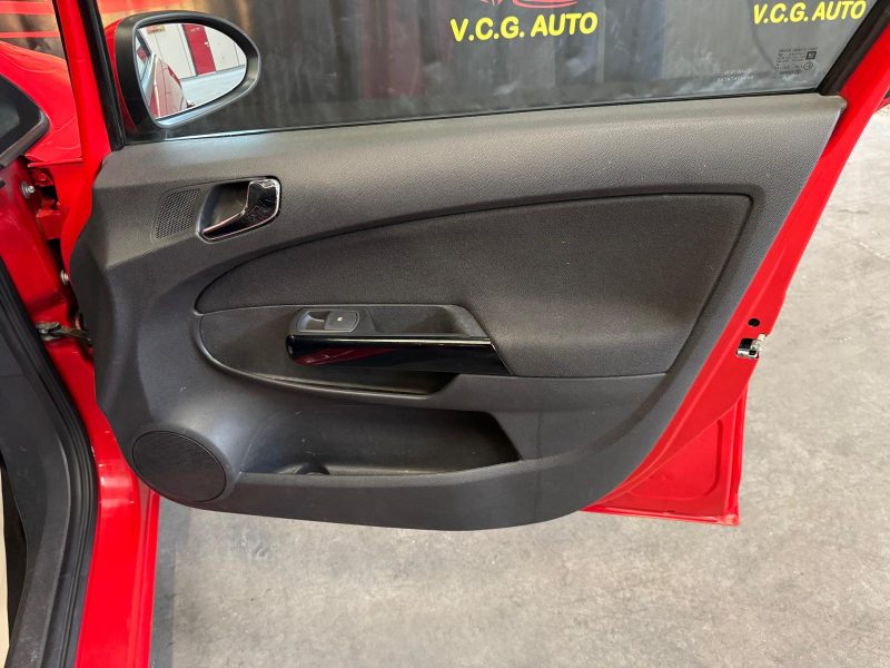 OPEL CORSA  1.3 CDTI 75 Color Edition 