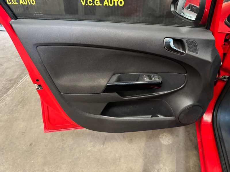 OPEL CORSA  1.3 CDTI 75 Color Edition 