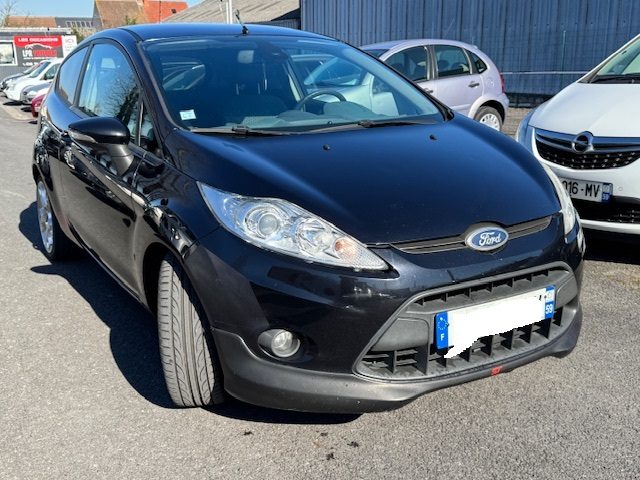 FORD  FIESTA  2009