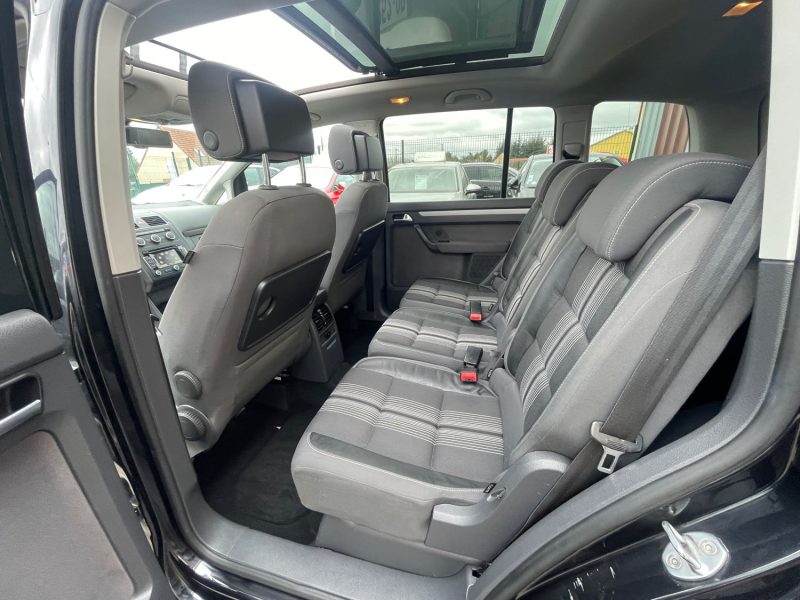 VOLKSWAGEN TOURAN MATCH 2013 1.6TDI 105CV 1ER MAIN 