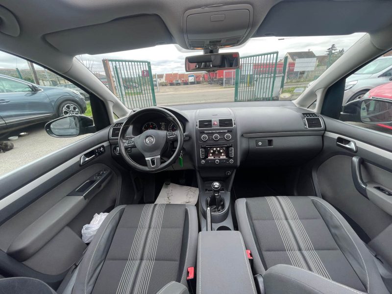 VOLKSWAGEN TOURAN MATCH 2013 1.6TDI 105CV 1ER MAIN 