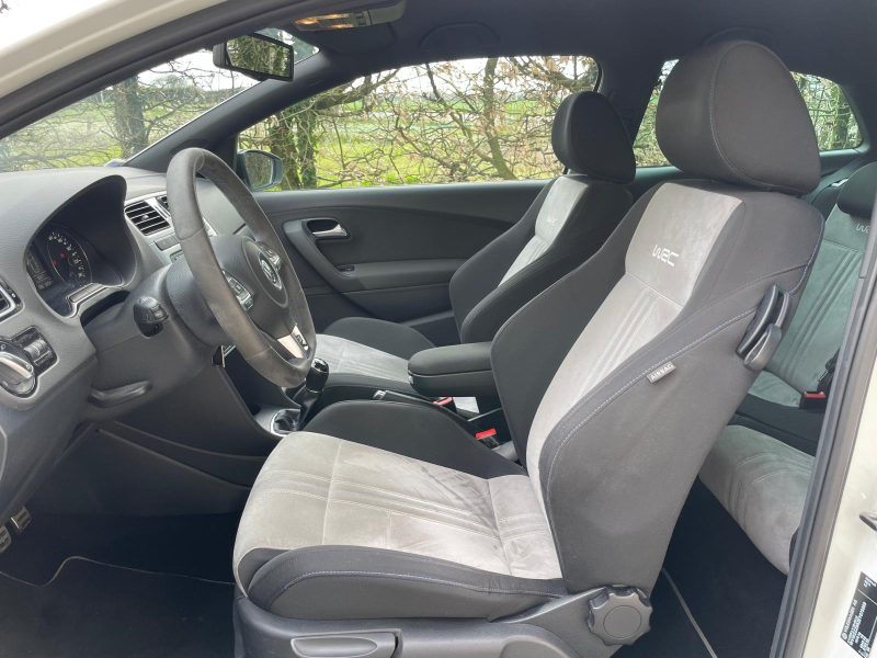 VOLKSWAGEN POLO 2.0 TSI - 16V TURBO WRC d\'origine + distri faite