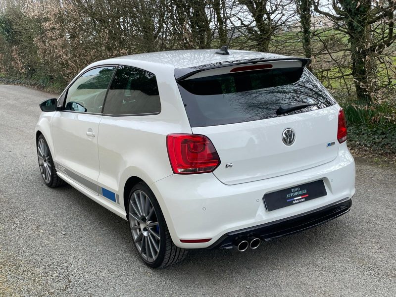 VOLKSWAGEN POLO 2.0 TSI - 16V TURBO WRC d\'origine + distri faite
