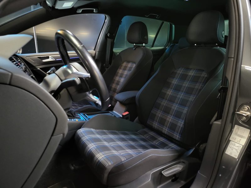 VOLKSWAGEN GOLF GTE 1.4 TSI 204cv / APPLE CARPLAY / VIRTUAL COCKPIT