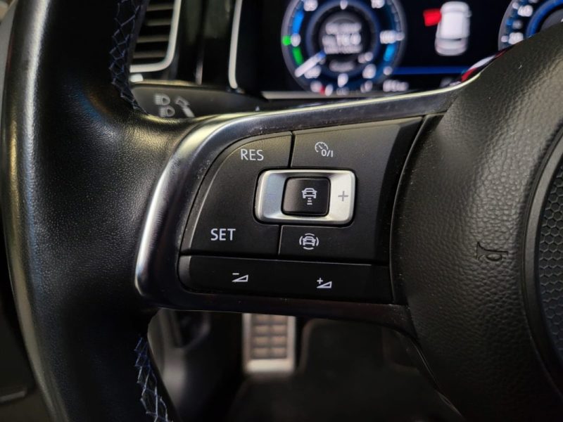 VOLKSWAGEN GOLF GTE 1.4 TSI 204cv / APPLE CARPLAY / VIRTUAL COCKPIT