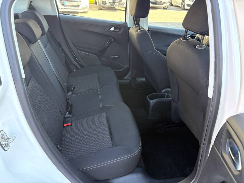 PEUGEOT 208 Phase 2 1.5 HDI 100 cv