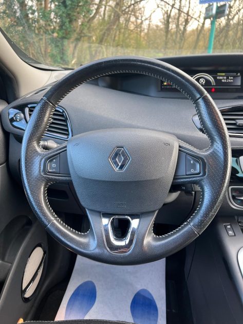 RENAULT GRAND SCENIC 2015