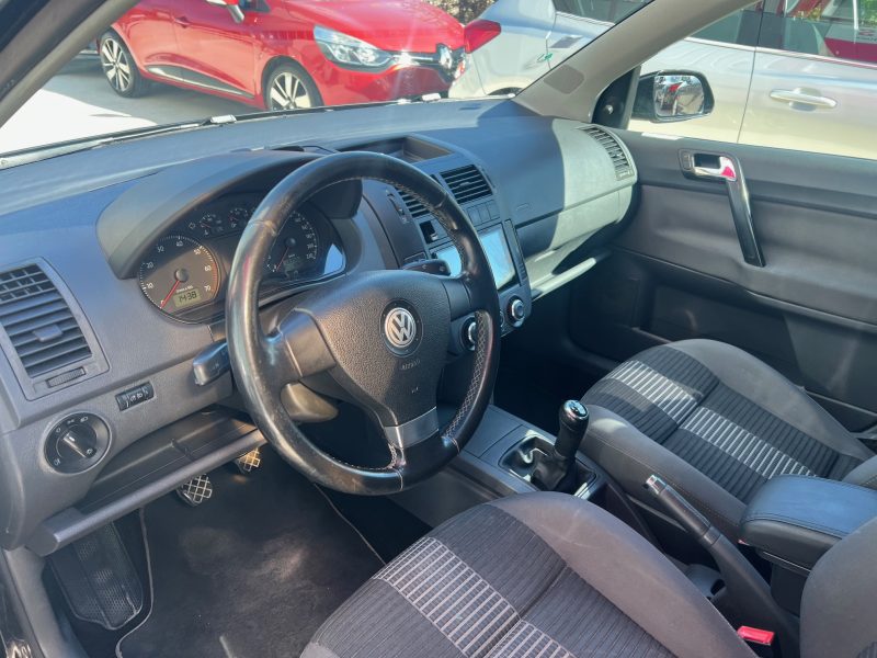VOLKSWAGEN POLO 2008