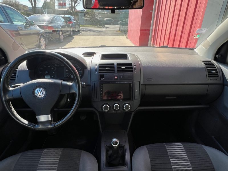 VOLKSWAGEN POLO 2008