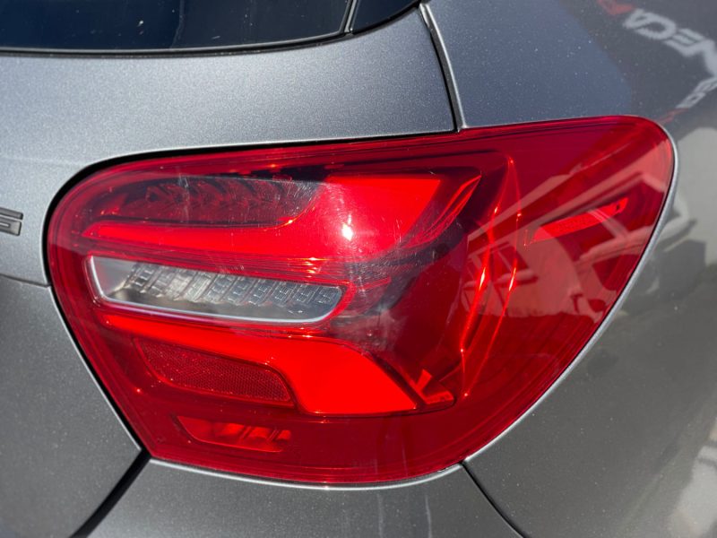 MERCEDES CLASSE A 180 (W176) Phase 2 FASCINATION 1.6 Ti 16V 7G-DCT 122 ch