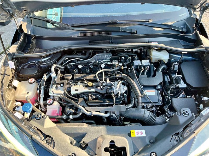 TOYOTA C-HR 2.0 Hybrid 184cv Collection Cuir 12/2019