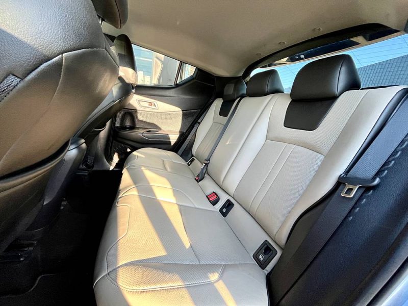 TOYOTA C-HR 2.0 Hybrid 184cv Collection Cuir 12/2019