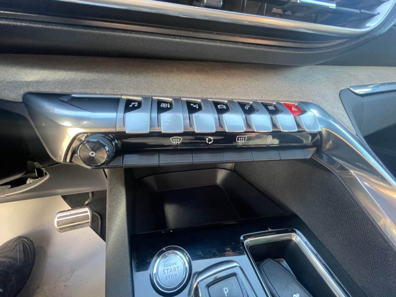 PEUGEOT 5008 2021 GT 1.5 BLUE HDI 130CV