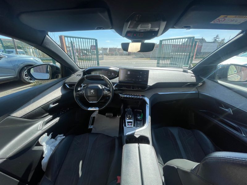 PEUGEOT 5008 2021 GT 1.5 BLUE HDI 130CV
