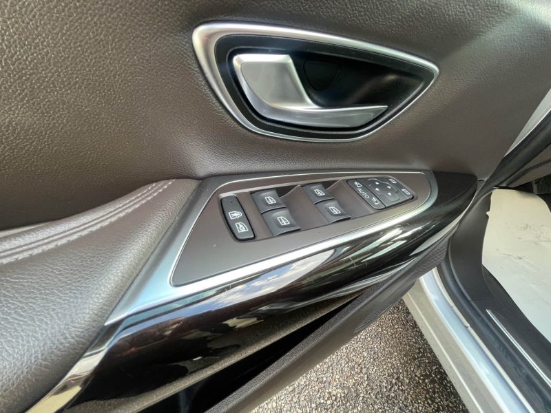 RENAULT ESPACE 5 1.6i - TCE 200CV BOITE AUTO 7 PLACES 