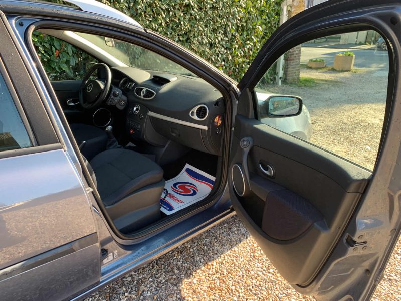 RENAULT CLIO 2008 1.2i 