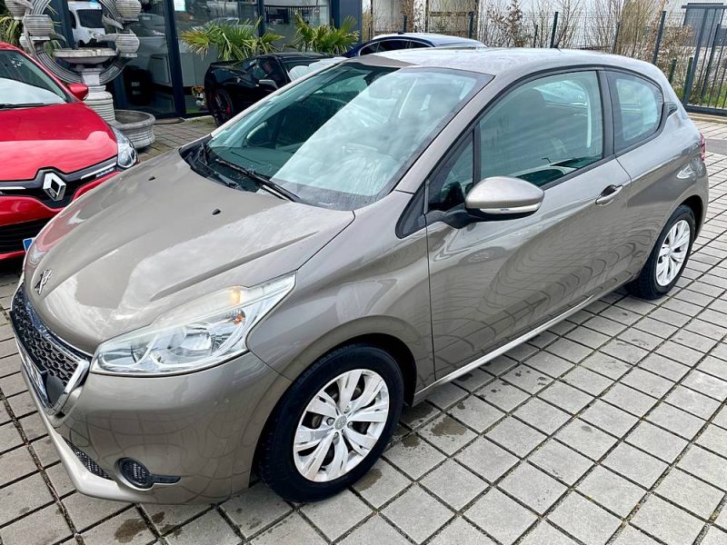 PEUGEOT 208 2013 1.6 E-HDI 90 CH ACTIVE