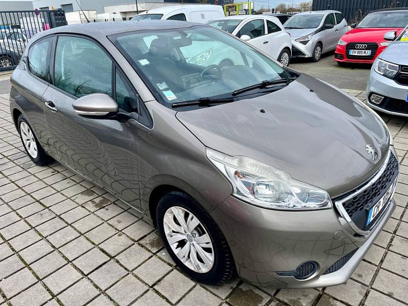 PEUGEOT 208 2013 1.6 E-HDI 90 CH ACTIVE